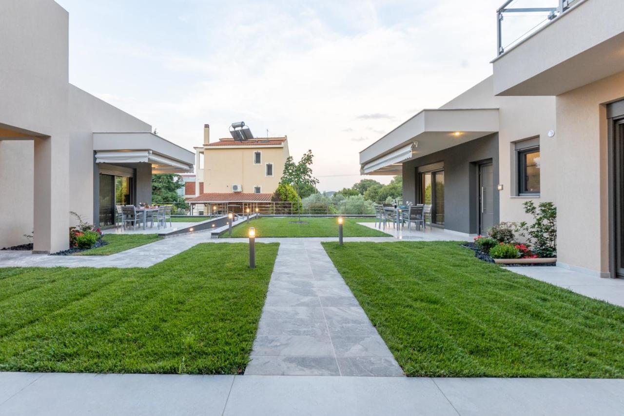 3 Doors Villas Nea Iraklitsa Dış mekan fotoğraf