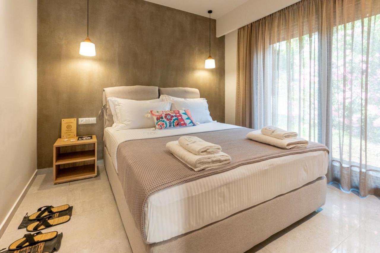 3 Doors Villas Nea Iraklitsa Dış mekan fotoğraf