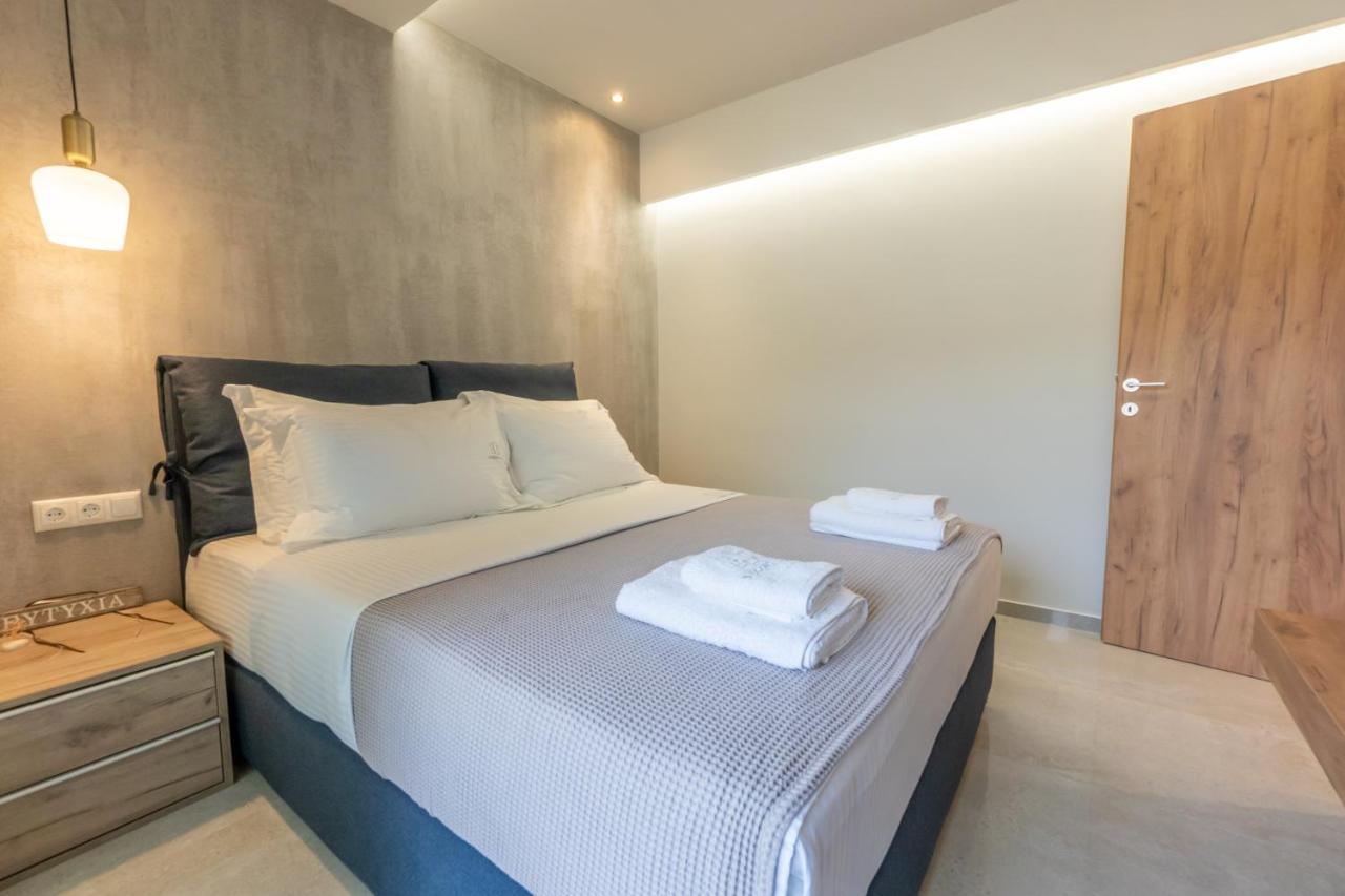 3 Doors Villas Nea Iraklitsa Dış mekan fotoğraf